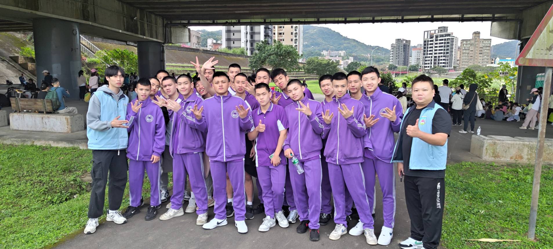 走出球場，守護社區！大誠高中籃球隊熱血支援萬興國小3K路跑